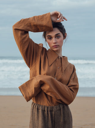 Pointed Collar Shirt