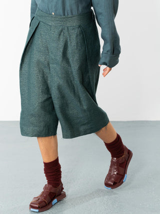Pleated Bermudas