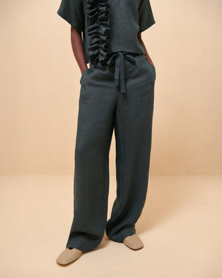 Look 5 Frill Top +  Twill Pant Dome